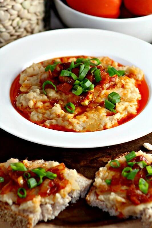 white bean dip with caramelized onions