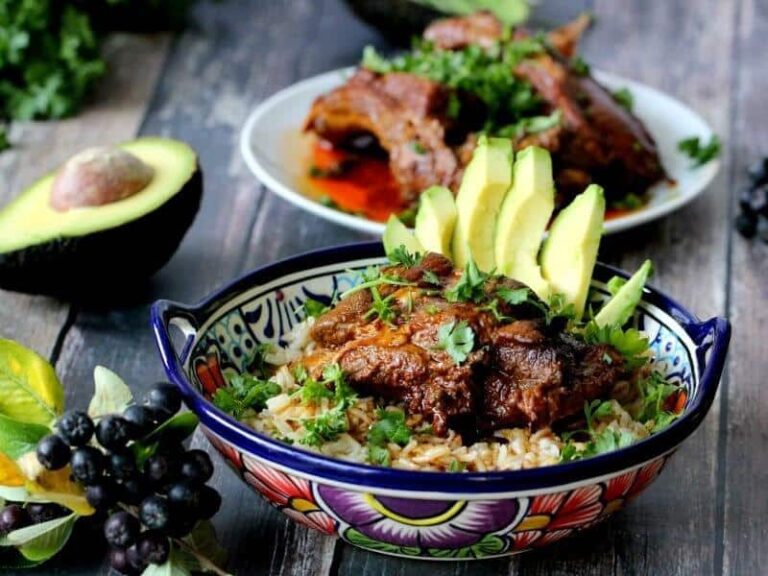 Slow Cooker Beer Ribs Rice Bowl