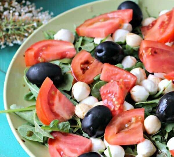 Mozzarella Arugula Salad