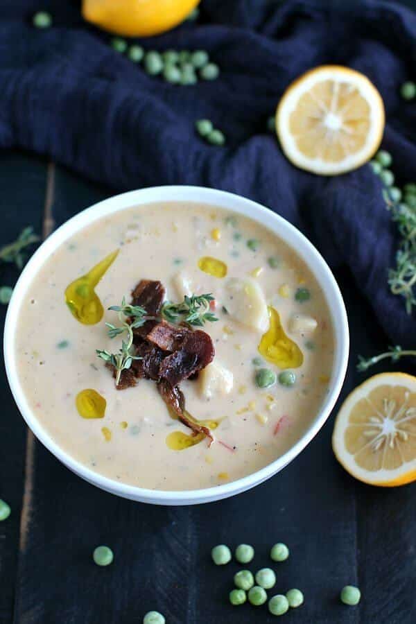 Salmon chowder in a bowl 