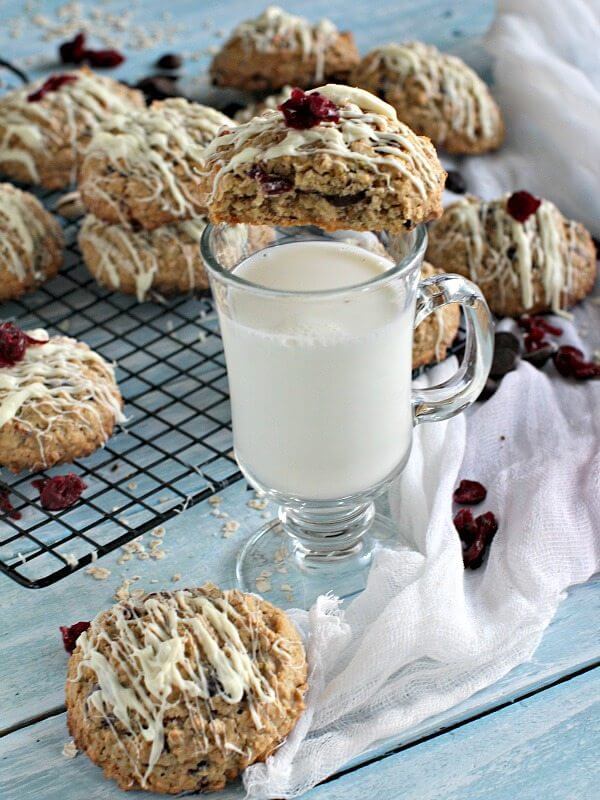 Cranberry Pistachio Oatmeal Cookies Recipe