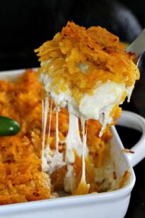 Creamy and cheesy Hash Brown Chicken Jalapeño Casserole loaded with spicy jalapeños, sweet corn, tender chicken and a delicious layer of hash browns.