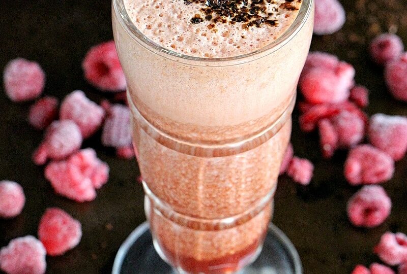 raspberry coffee smoothie