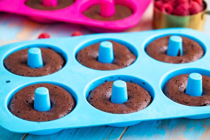 Baking flourless chocolate cake baked donuts.