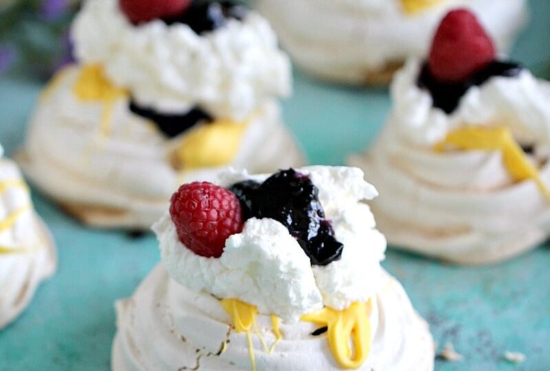 Mini Pavlovas