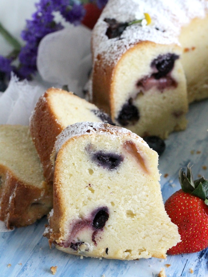 Berry Pound Cake