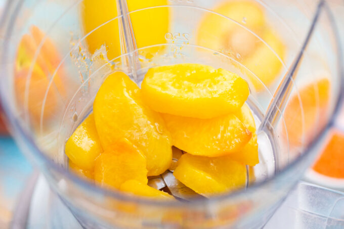 Roasted peaches in a blender,