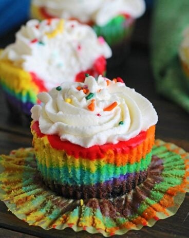 Mini Rainbow Cheesecakes