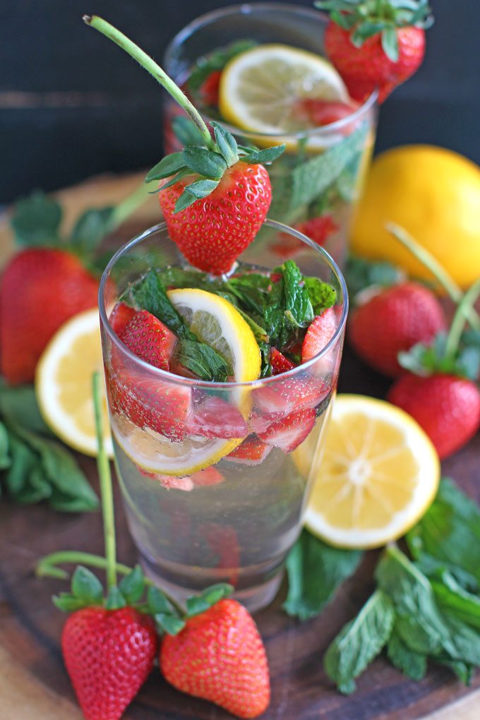 Strawberry Lemonade Vodka Club Soda