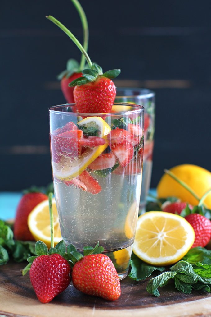 Strawberry Lemonade Vodka Club Soda