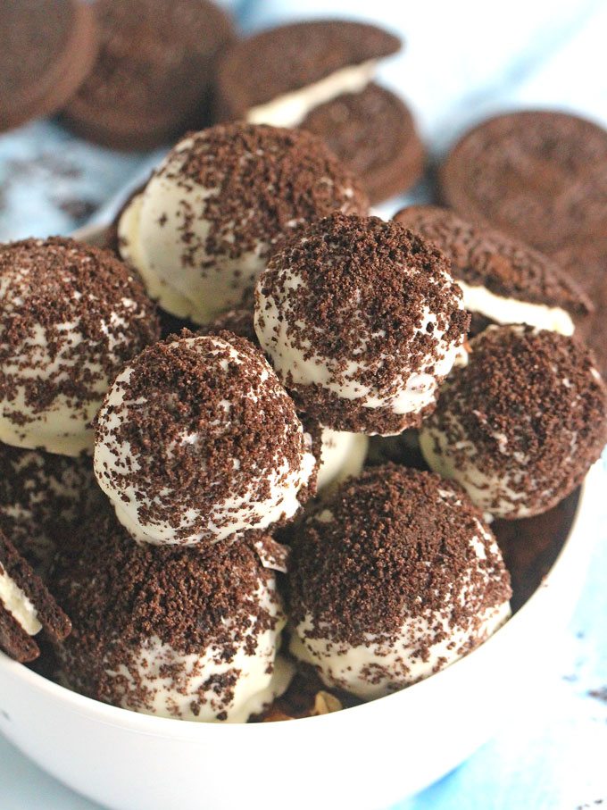 Oreo Devil's Food Cake Truffles