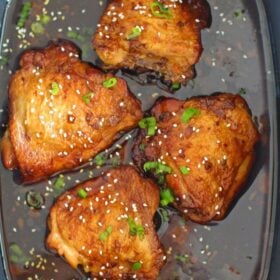 Slow Cooker Garlic Sesame Chicken is very easy to make and full of flavor. Loaded with lots of garlic and perfectly juicy.