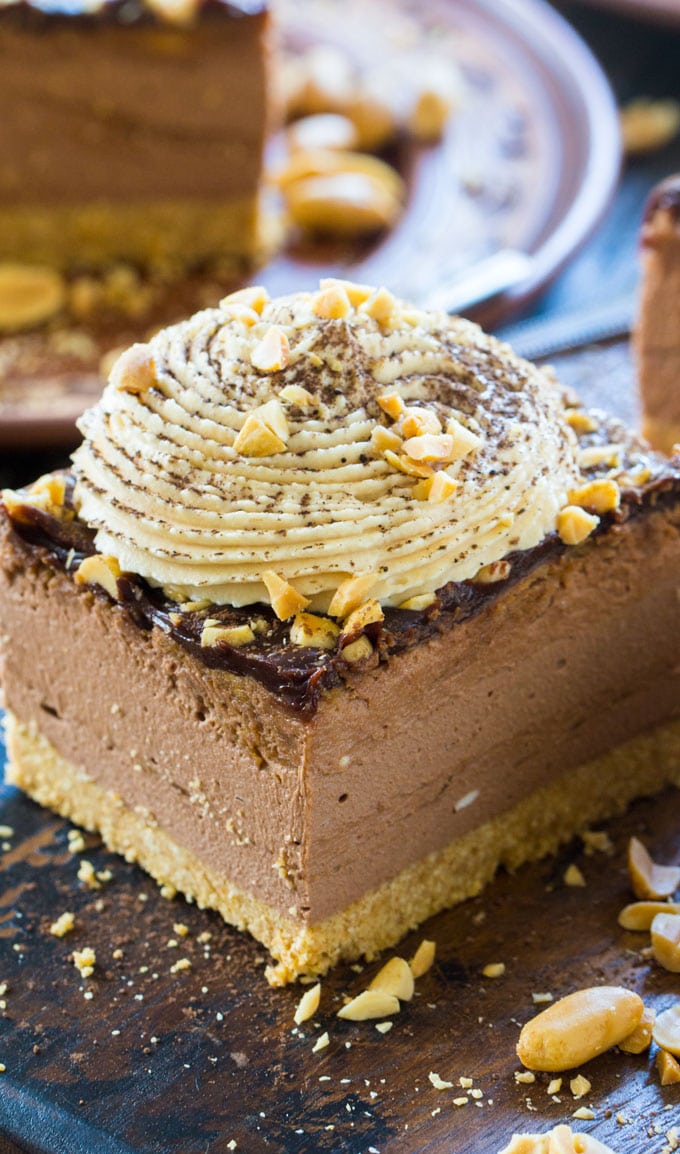 Chocolate Peanut Butter Cheesecake [VIDEO] - Sweet and Savory Meals