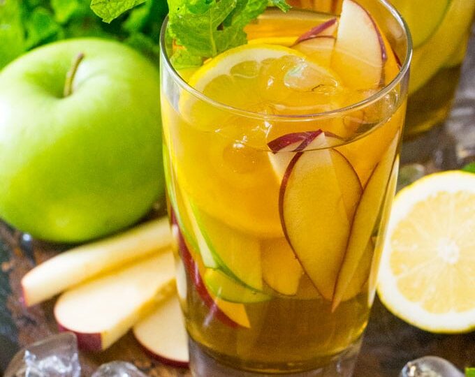 Perfect Boozy Apple Iced Tea is bright and refreshing, this is the perfect fall cocktail.