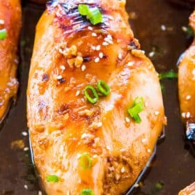 Oven Baked Mongolian Chicken is the perfect combo of sweet and savory. A very easy dish, made in one pan and baked instead of fried.