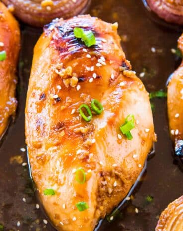 Oven Baked Mongolian Chicken is the perfect combo of sweet and savory. A very easy dish, made in one pan and baked instead of fried.