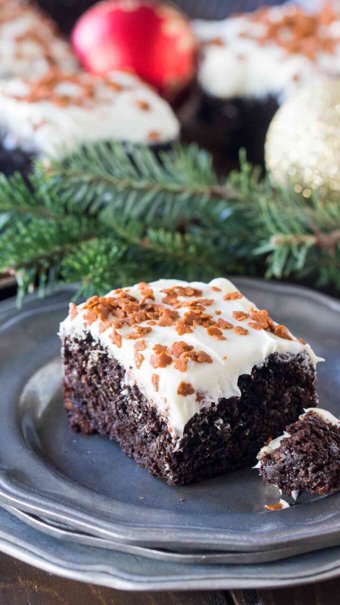 Gingerbread on a plate