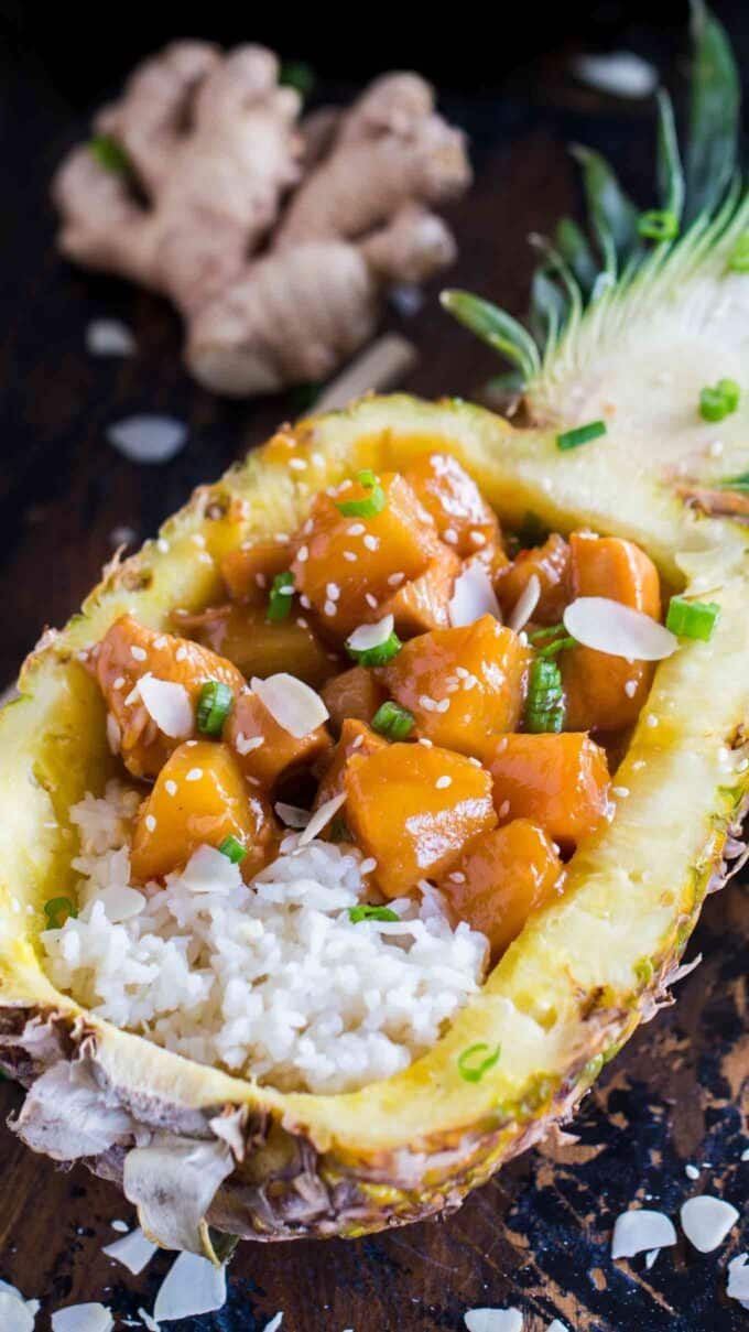 Pineapple chicken and rice photo.