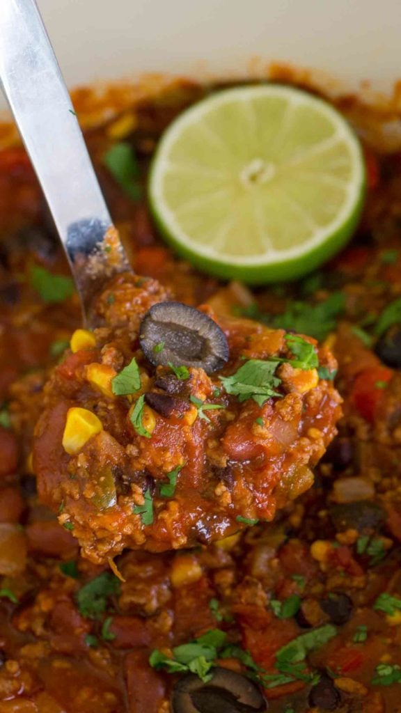 Taco Soup recipe made easily in one pot is hearty, delicious and full of flavor. Made with affordable and easy to find ingredients for the ultimate meal! #tacosoup #sweetandsavorymeals #onepot #mexicanfood #souprecipes #easyrecipes Easy Taco Soup Recipe
