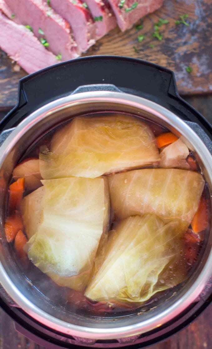 Corned beef cabbage in the instant pot