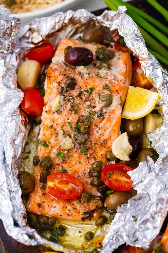 Mediterranean salmon foil packets with capers, tomatoes, and lemon