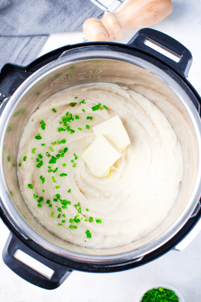 Overhead shot of Instant Pot mashed potatoes.