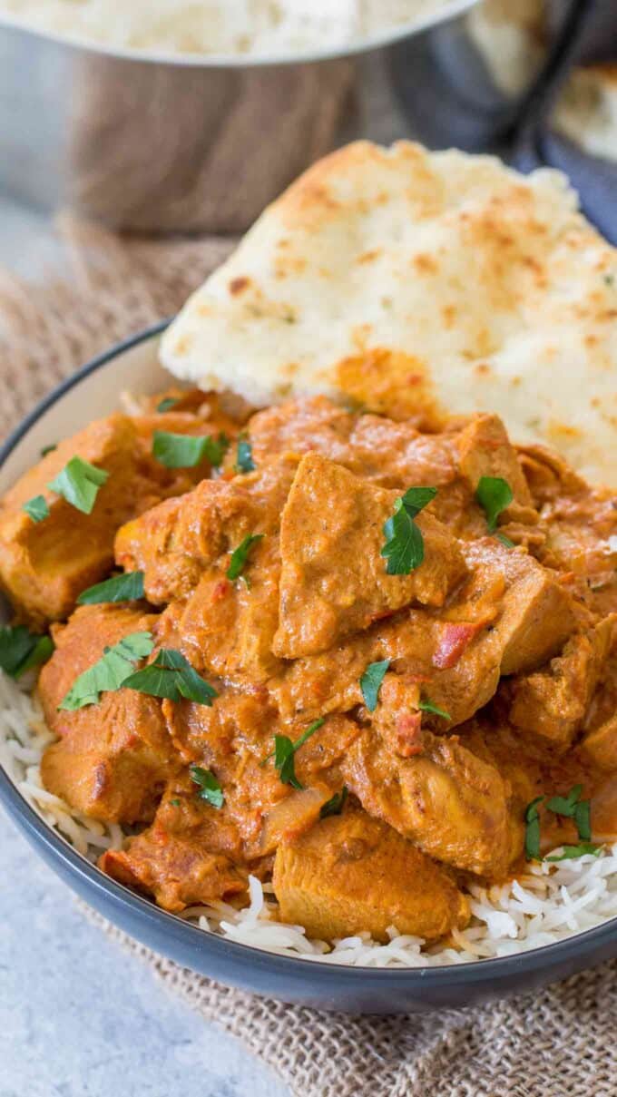 Image of instant pot chicken tikka masala over white rice. 