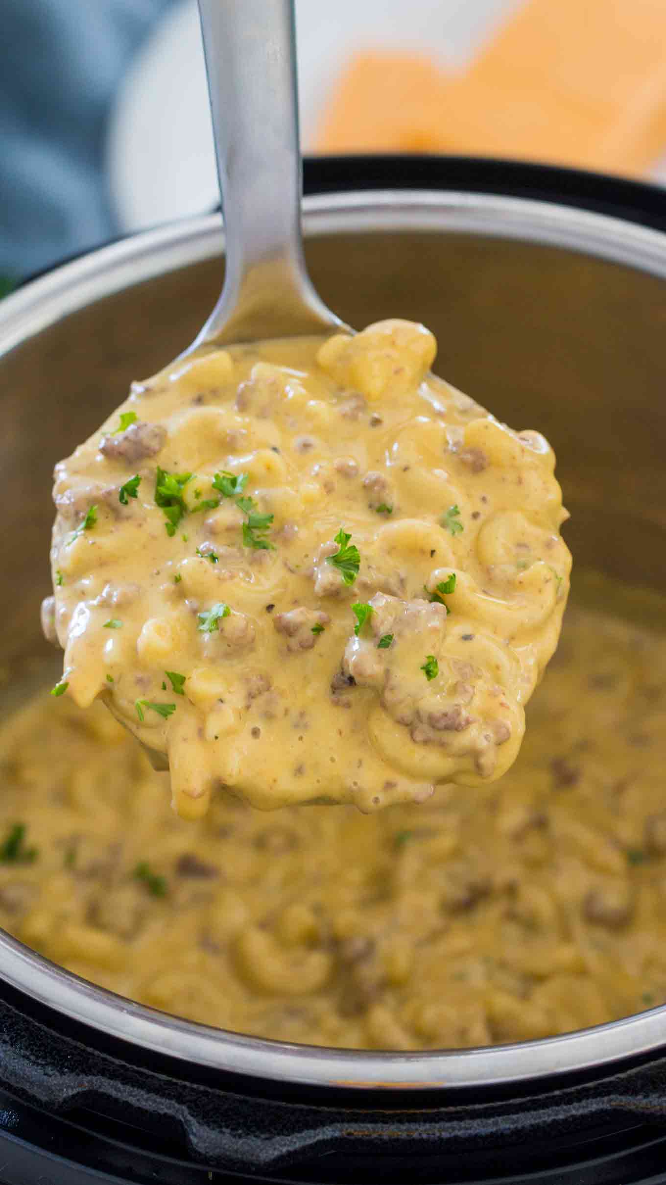 Instant Pot Cheeseburger Macaroni [VIDEO] - Sweet and Savory Meals