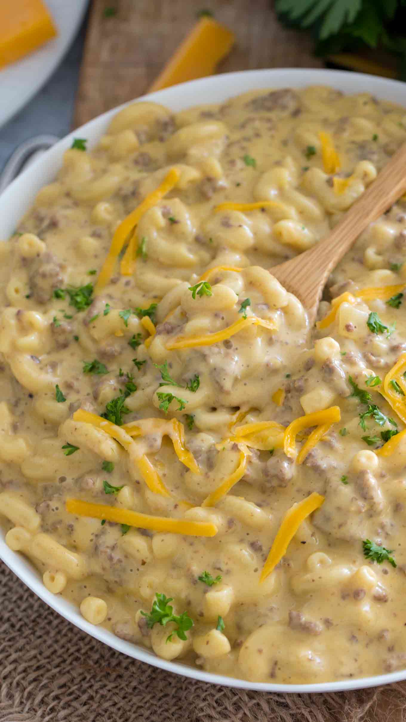 cheeseburger macaroni with velveeta