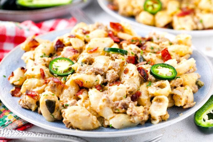 A plate of cheesy instant pot jalapeno popper pasta.