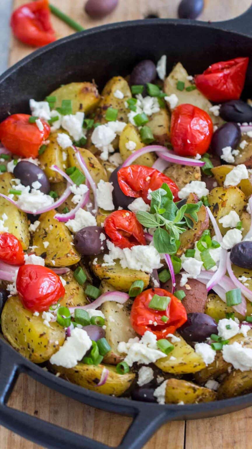 Oven Baked Greek Potatoes [Video] Sweet and Savory Meals