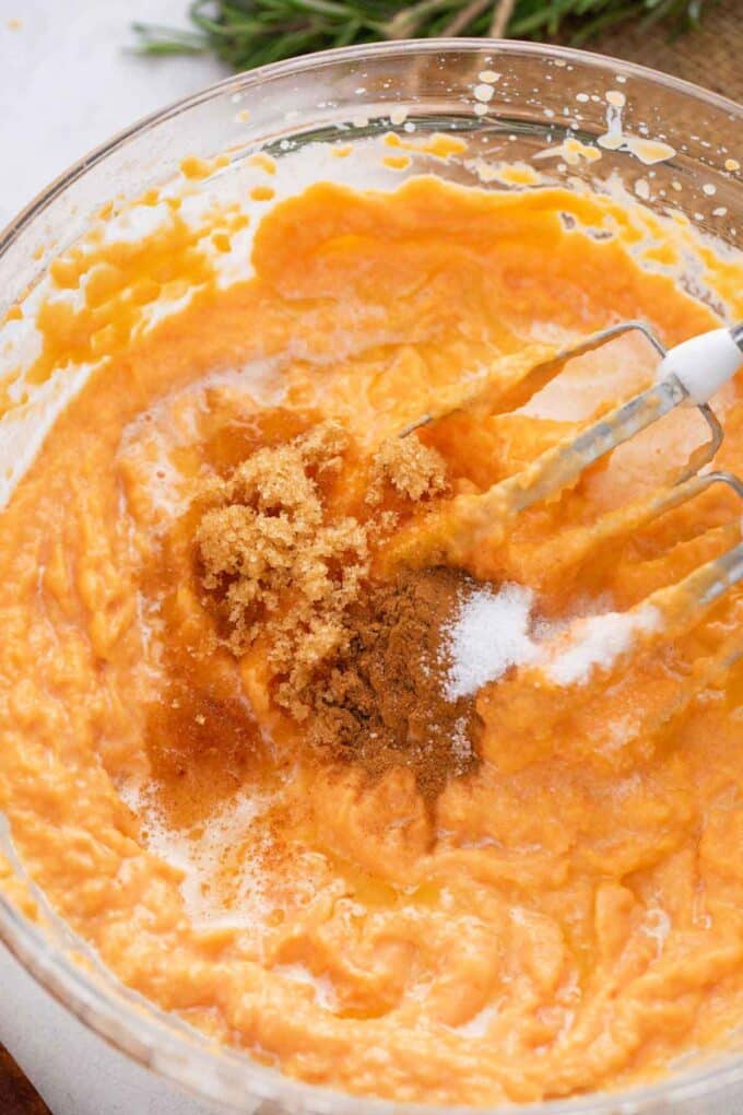 whipping sweet potatoes with cinnamon and brown sugar