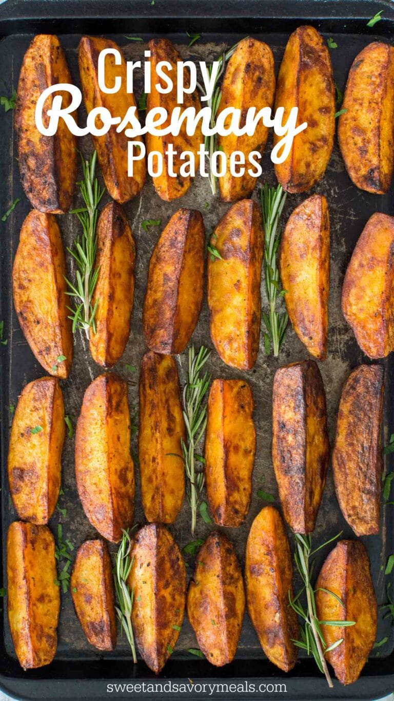 Crispy Roasted Rosemary Potatoes [Video] Sweet and Savory Meals