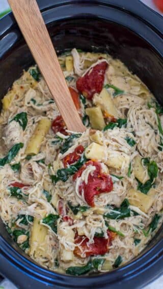 Slow Cooker Tuscan Chicken Pasta