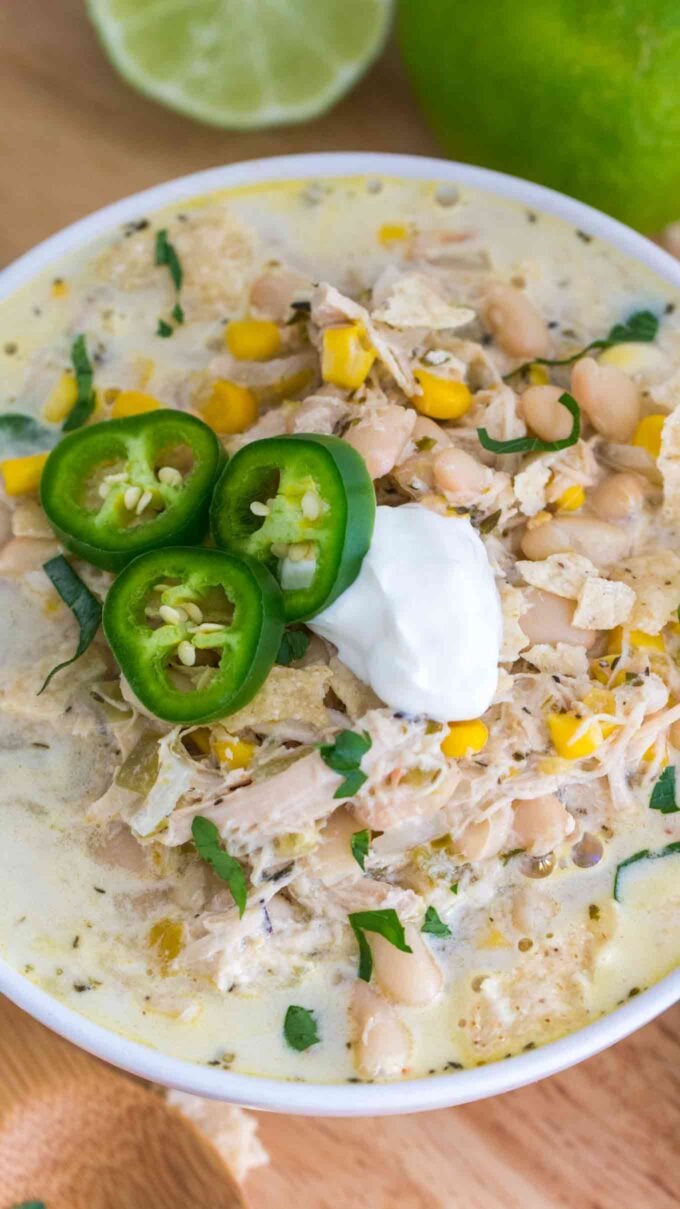 Slow Cooker White Turkey Chili [Video] - Sweet and Savory Meals