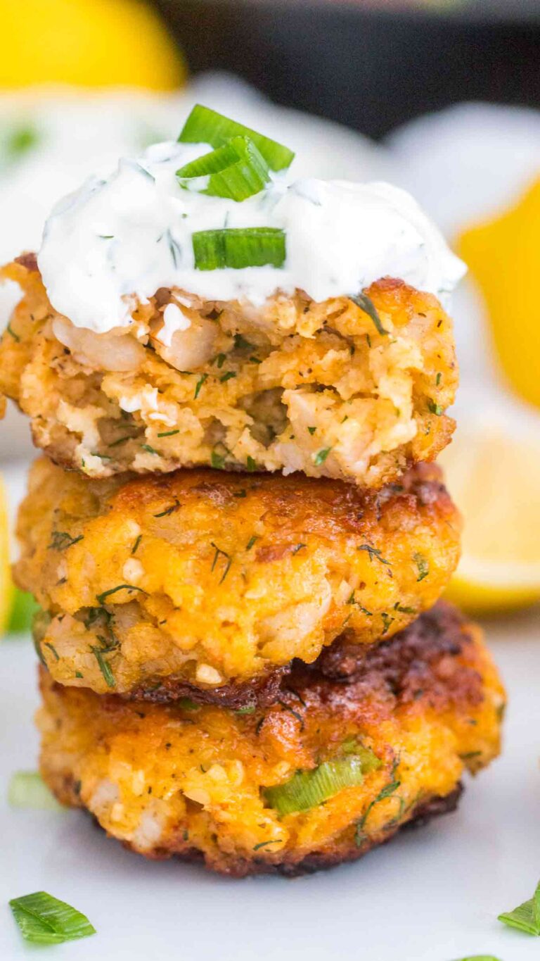 Shrimp Cakes With Lemon Aioli Recipe - Sweet and Savory Meals