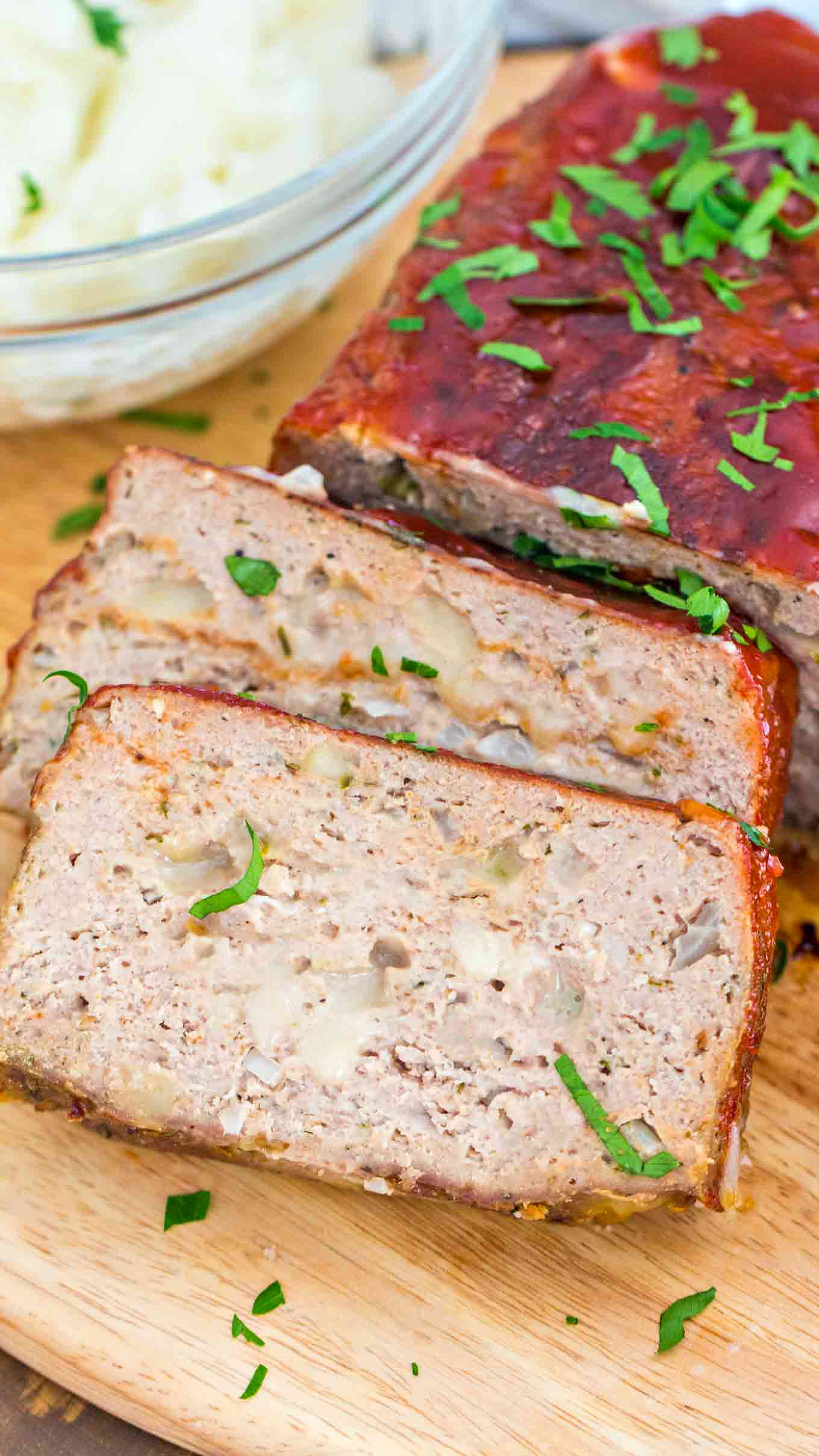 Turkey Meatloaf With Pepper Jack Cheese Video Sweet And Savory Meals