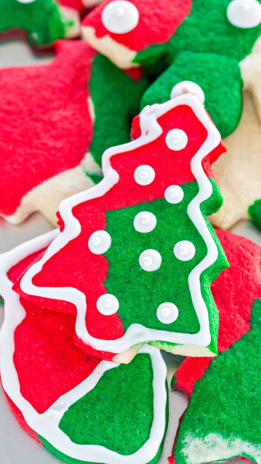 Christmas Sugar Cookies [Video] Sweet and Savory Meals