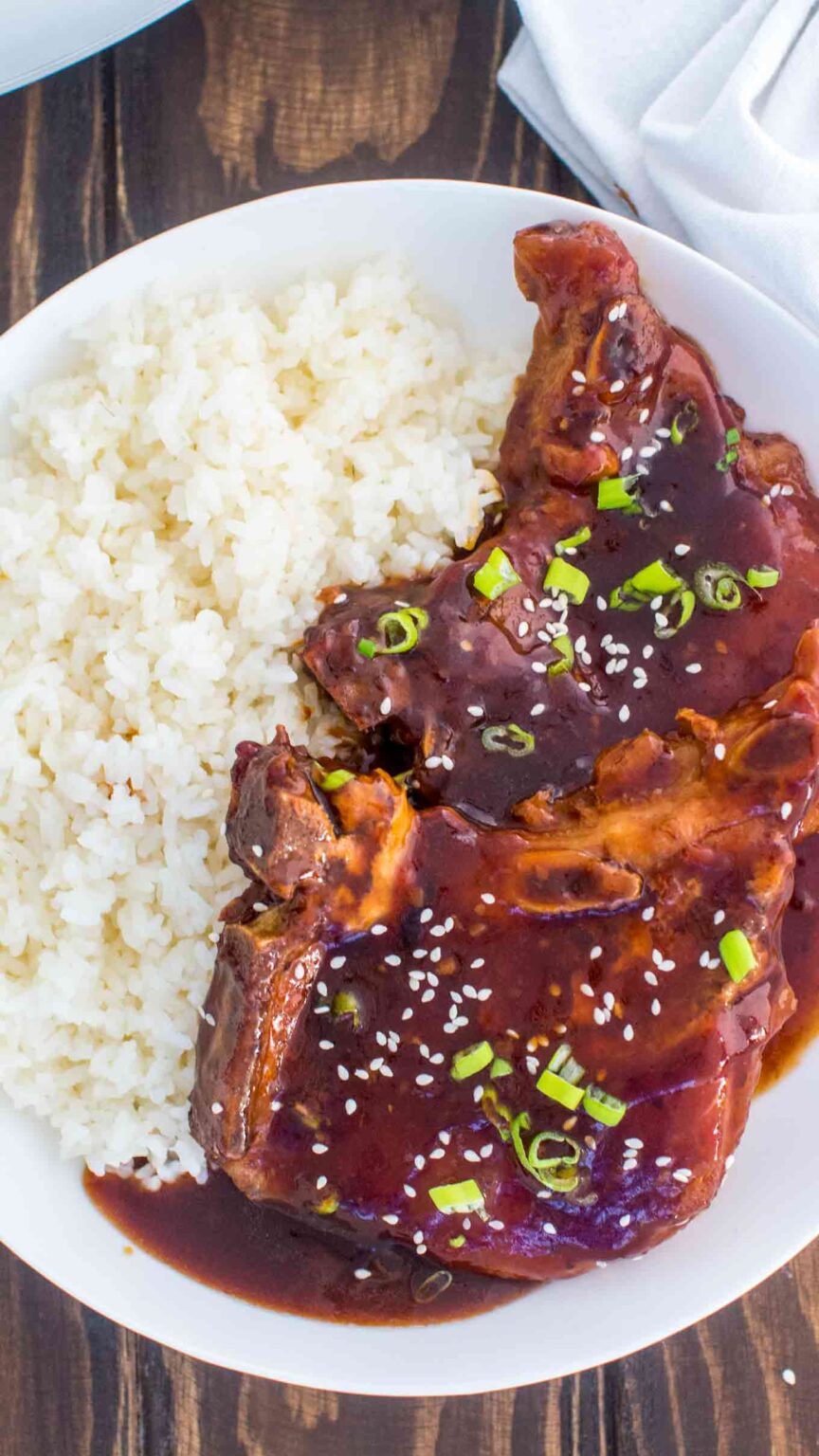 Easy Slow Cooker Pork Chops [Video] Sweet and Savory Meals