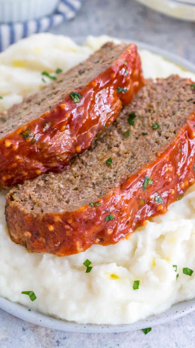 Fácil pastel de carne casero con puré de patatas 