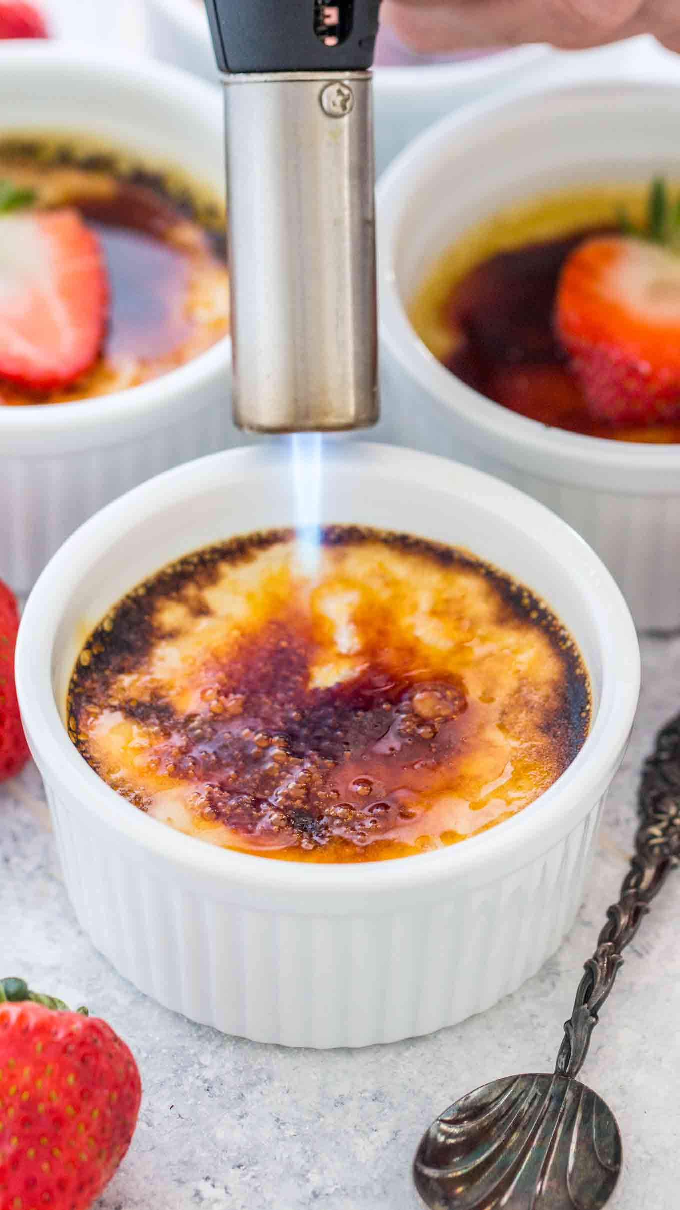 Perfect Creme Brulee [Video] - Sweet and Savory Meals