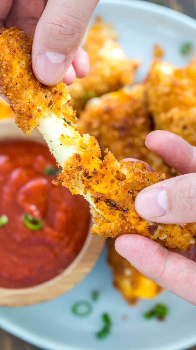 Fried cheese sticks with marinara sauce