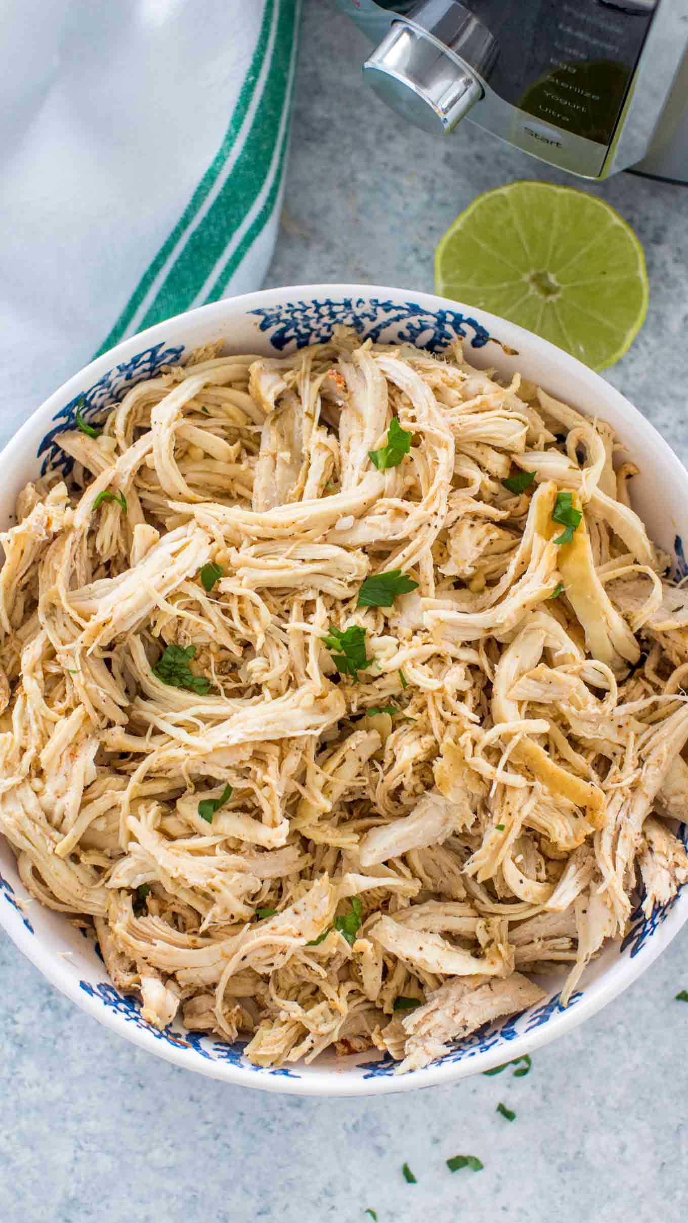 Instant Pot Shredded Chicken Recipe [VIDEO] - S&SM