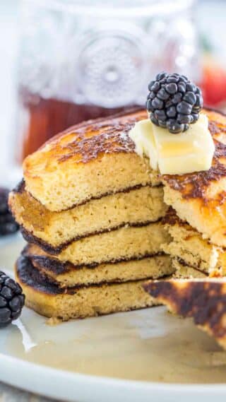 Keto Pancakes - Low Carb [Video] - Sweet and Savory Meals