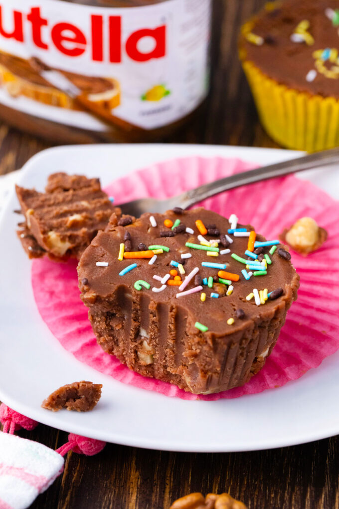 Homemade Nutella fudge on a serving plate.