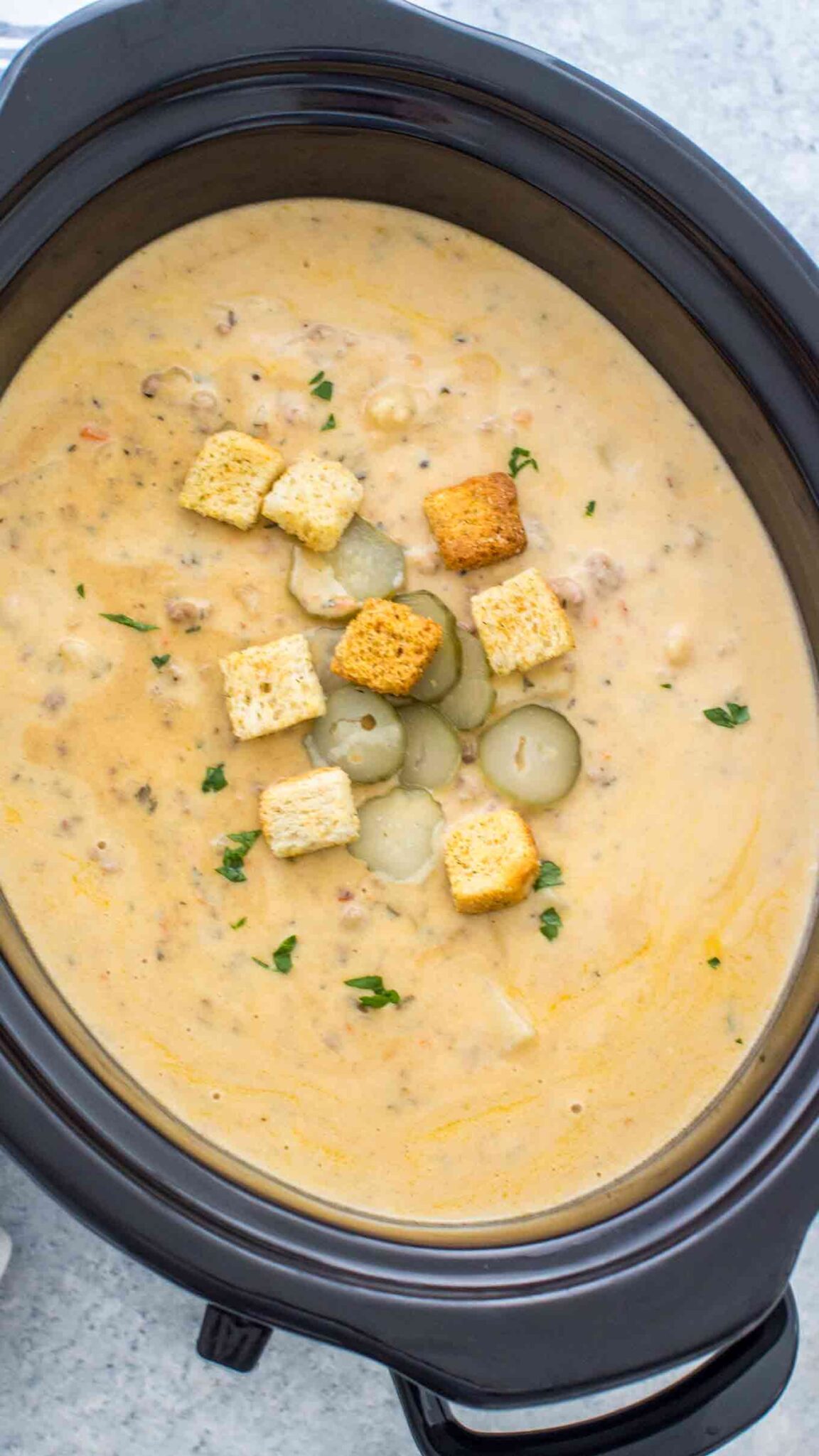 Crockpot Cheeseburger Soup Sweet and Savory Meals