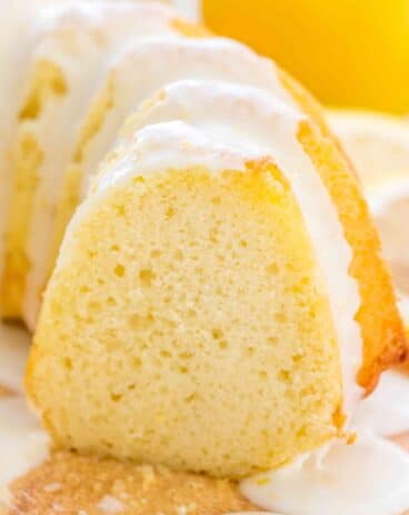 Homemade Lemon Bundt Cake Recipe