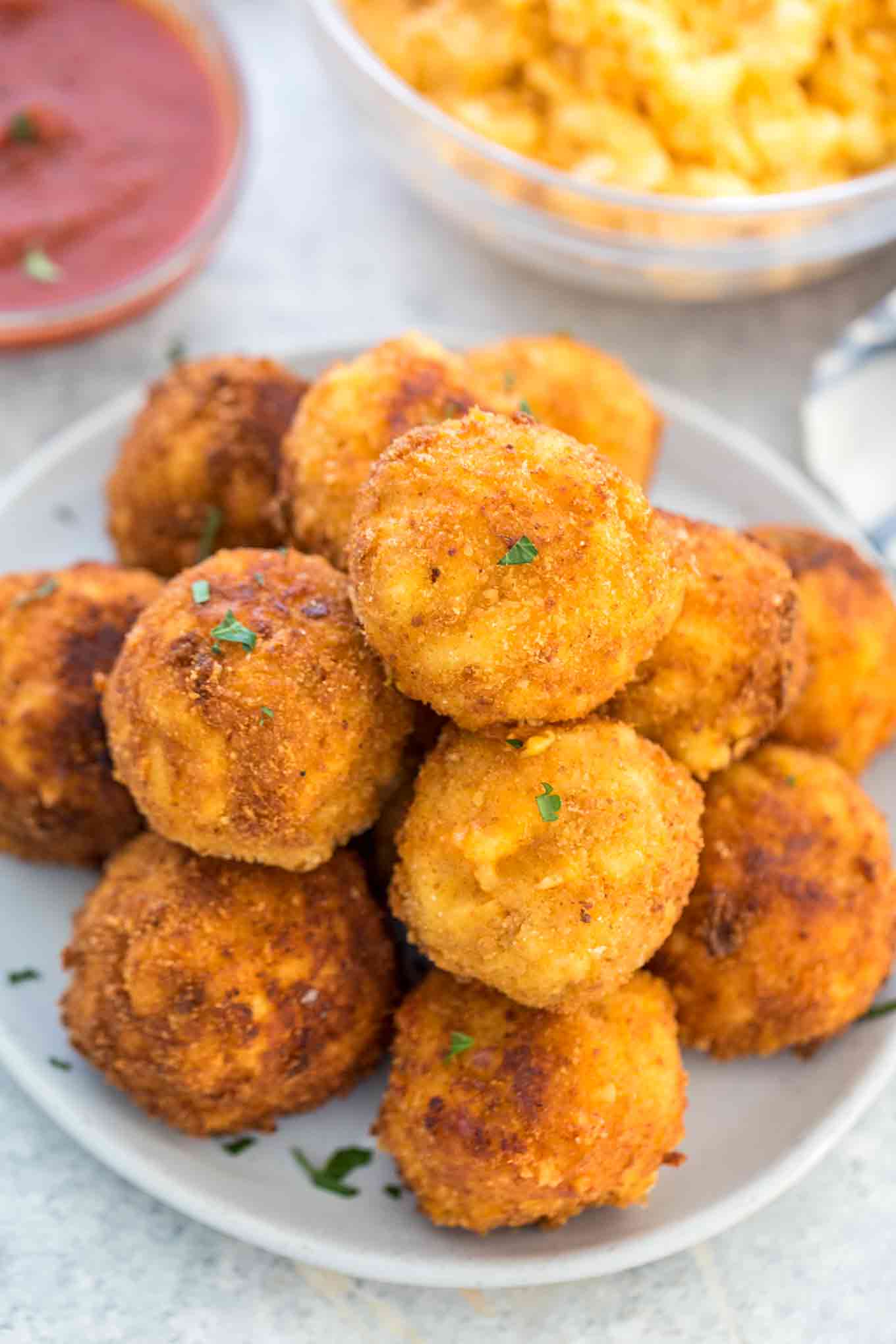 Best Mac and Cheese Balls - S&SM