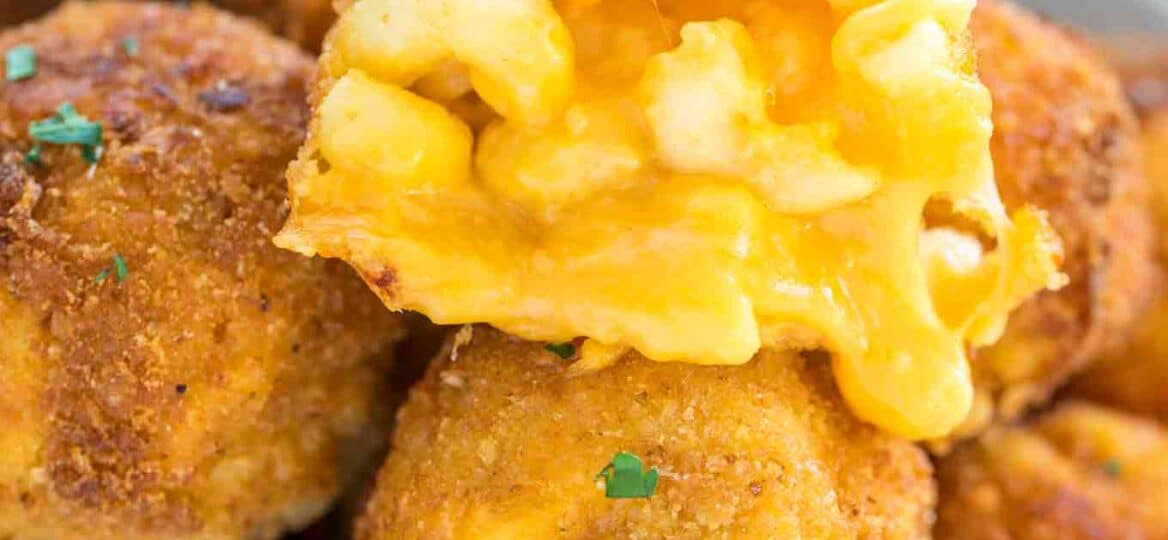 Homemade Cheesy Mac and Cheese Balls