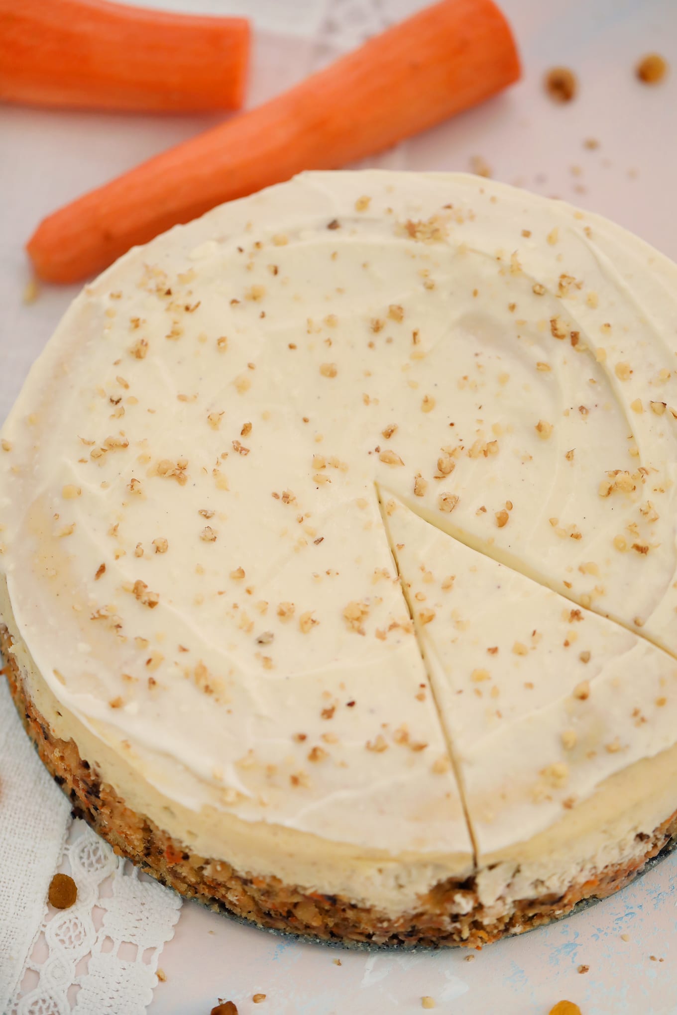 Carrot Cake Cheesecake Recipe [VIDEO] Sweet and Savory Meals